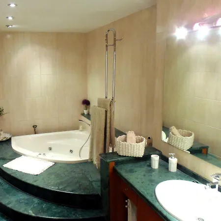Atico-spa Apartamento Santa Bàrbara